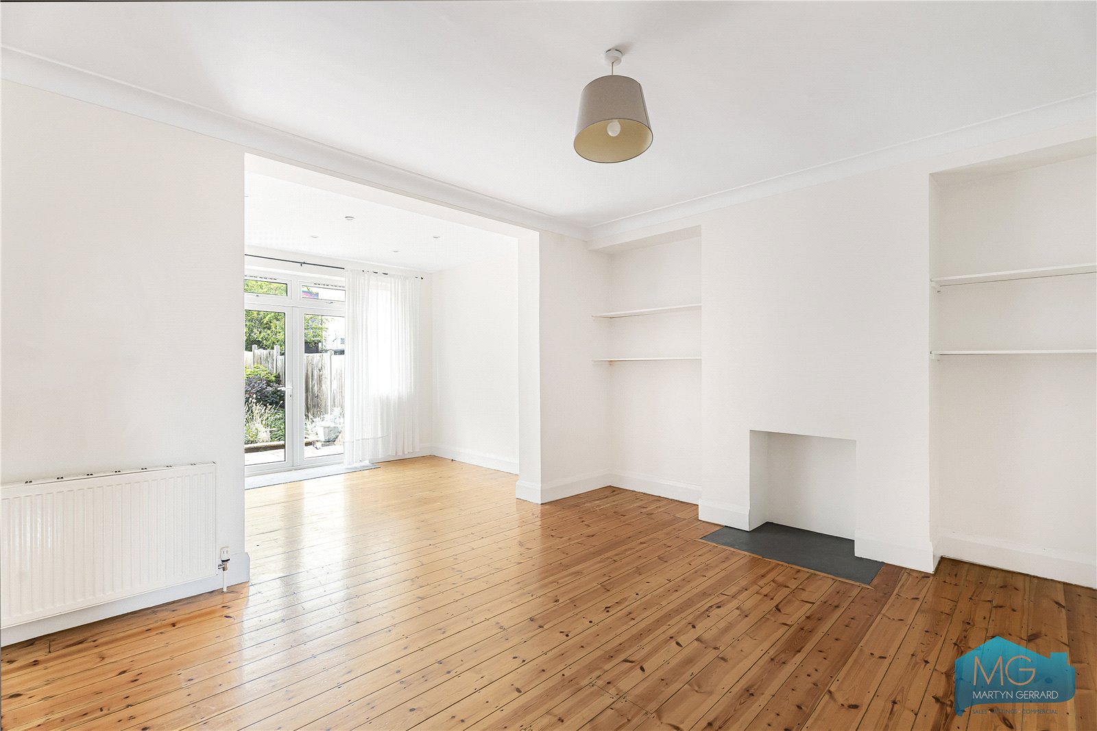 4 bedroom Semi-Detached House for sale - Martyn Gerrard