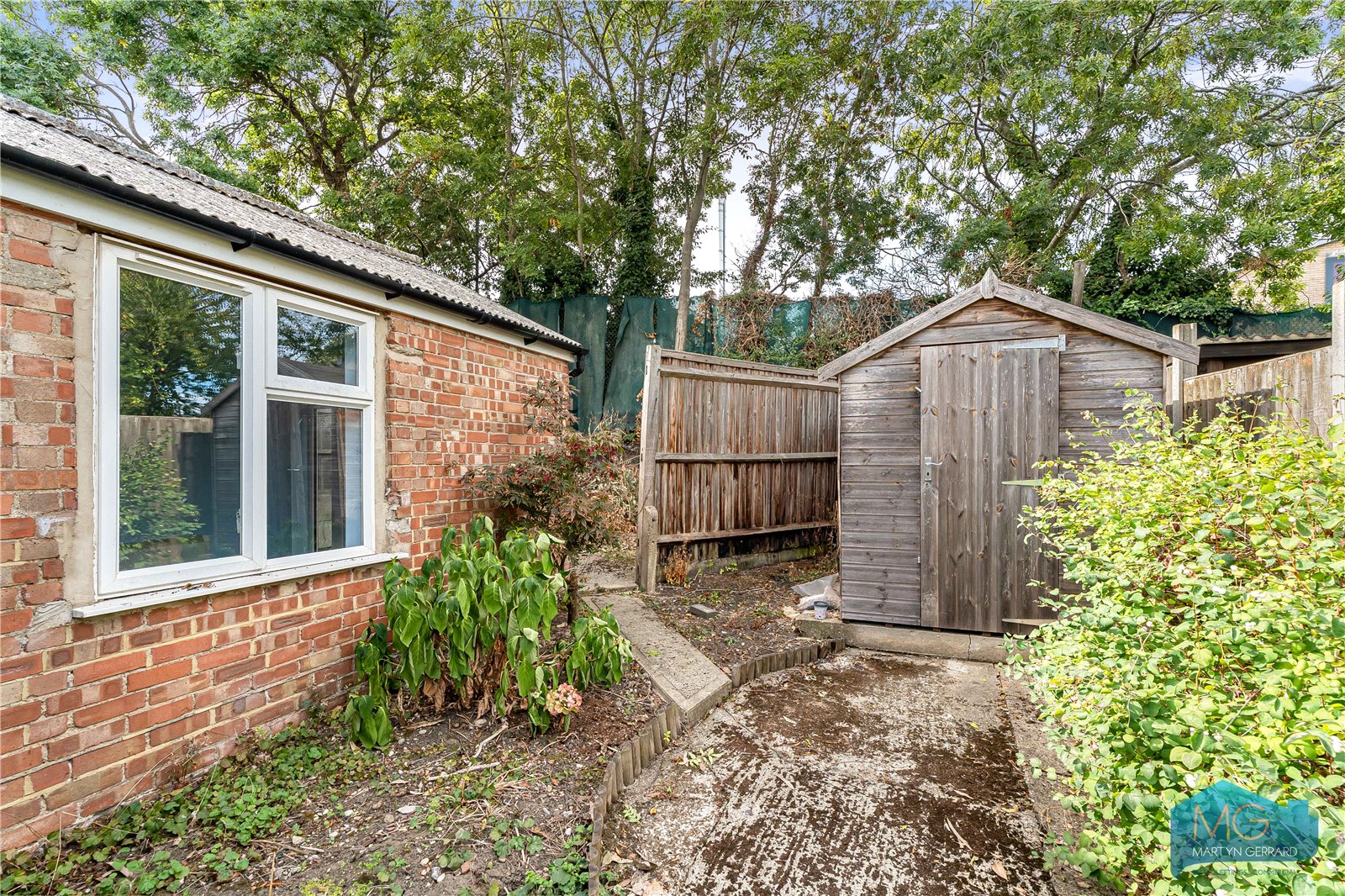 4 bedroom Semi-Detached House for sale - Martyn Gerrard