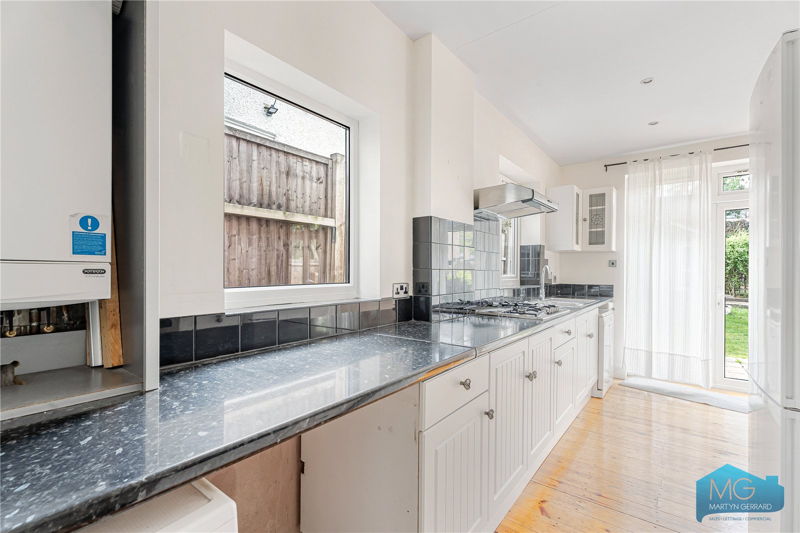 4 bedroom Semi-Detached House for sale - Martyn Gerrard