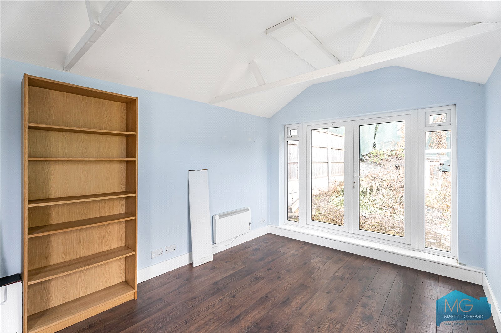 4 bedroom Semi-Detached House for sale - Martyn Gerrard