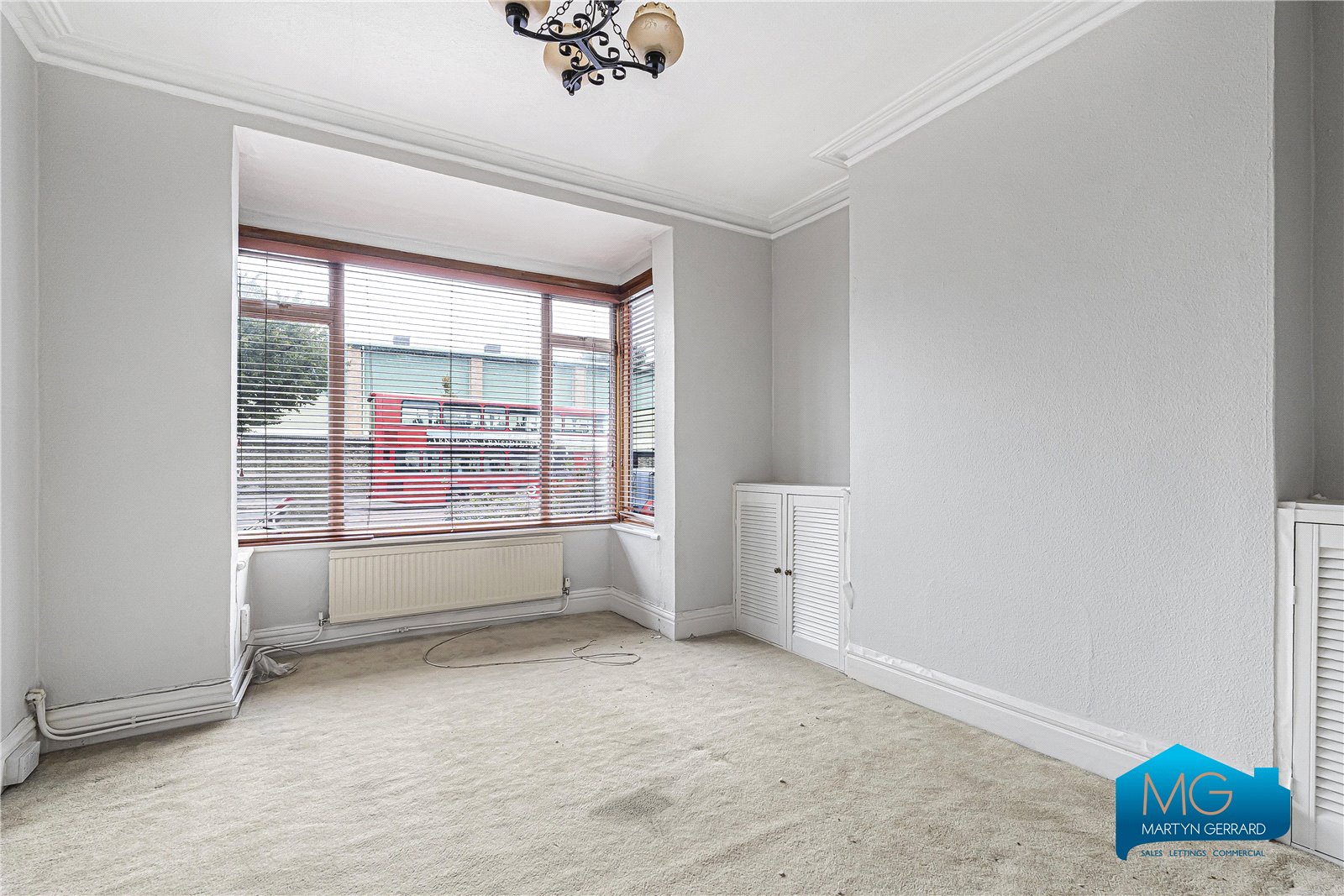 Woodhouse Road, North Finchley, London, N12+  - Martyn Gerrard