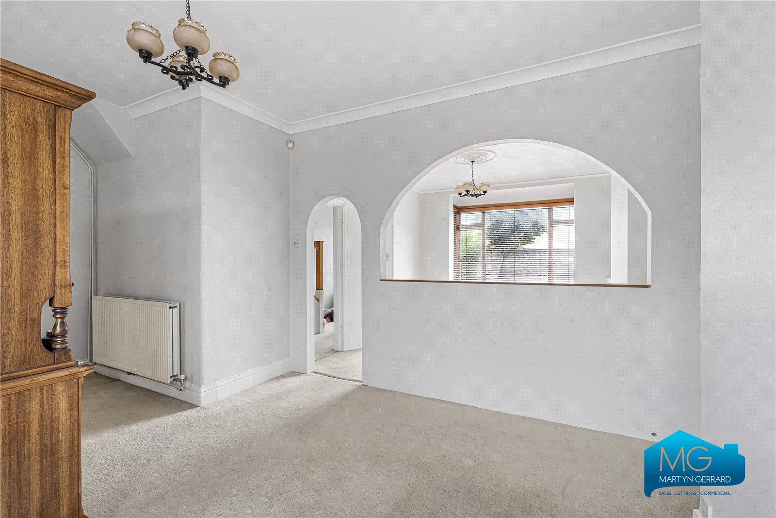Woodhouse Road, North Finchley, London, N12+  - Martyn Gerrard