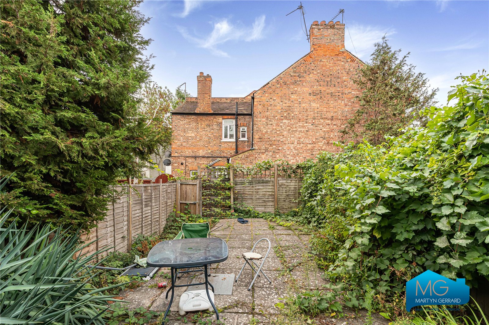 3 bedroom Terraced House to rent - Martyn Gerrard