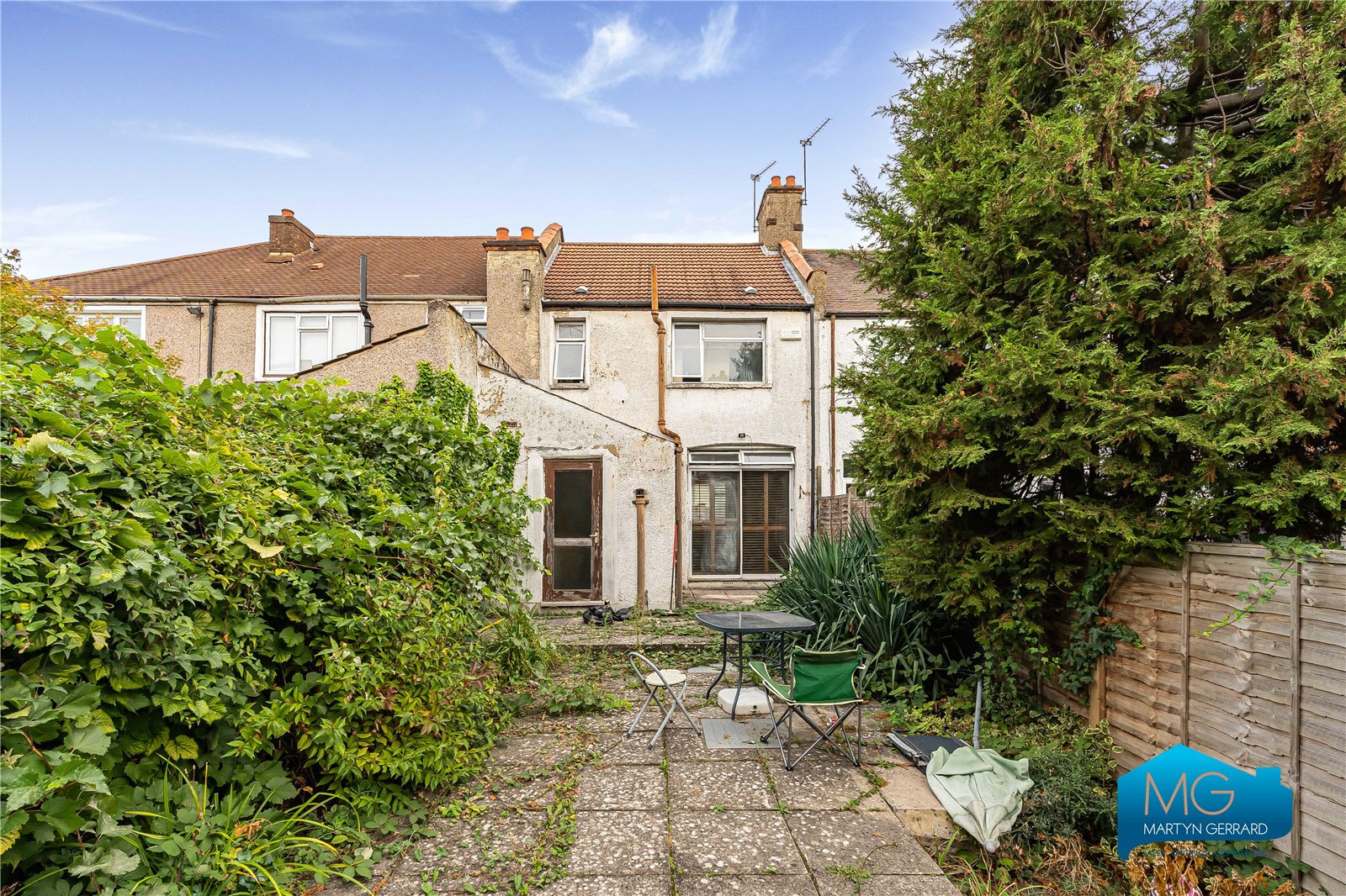 3 bedroom Terraced House to rent - Martyn Gerrard