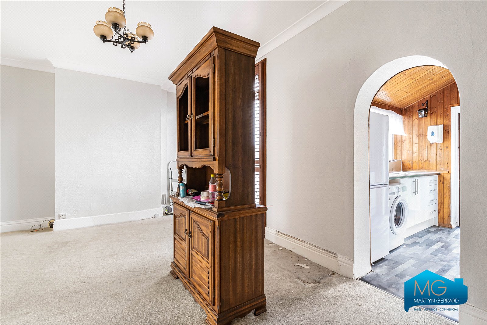 3 bedroom Terraced House to rent - Martyn Gerrard