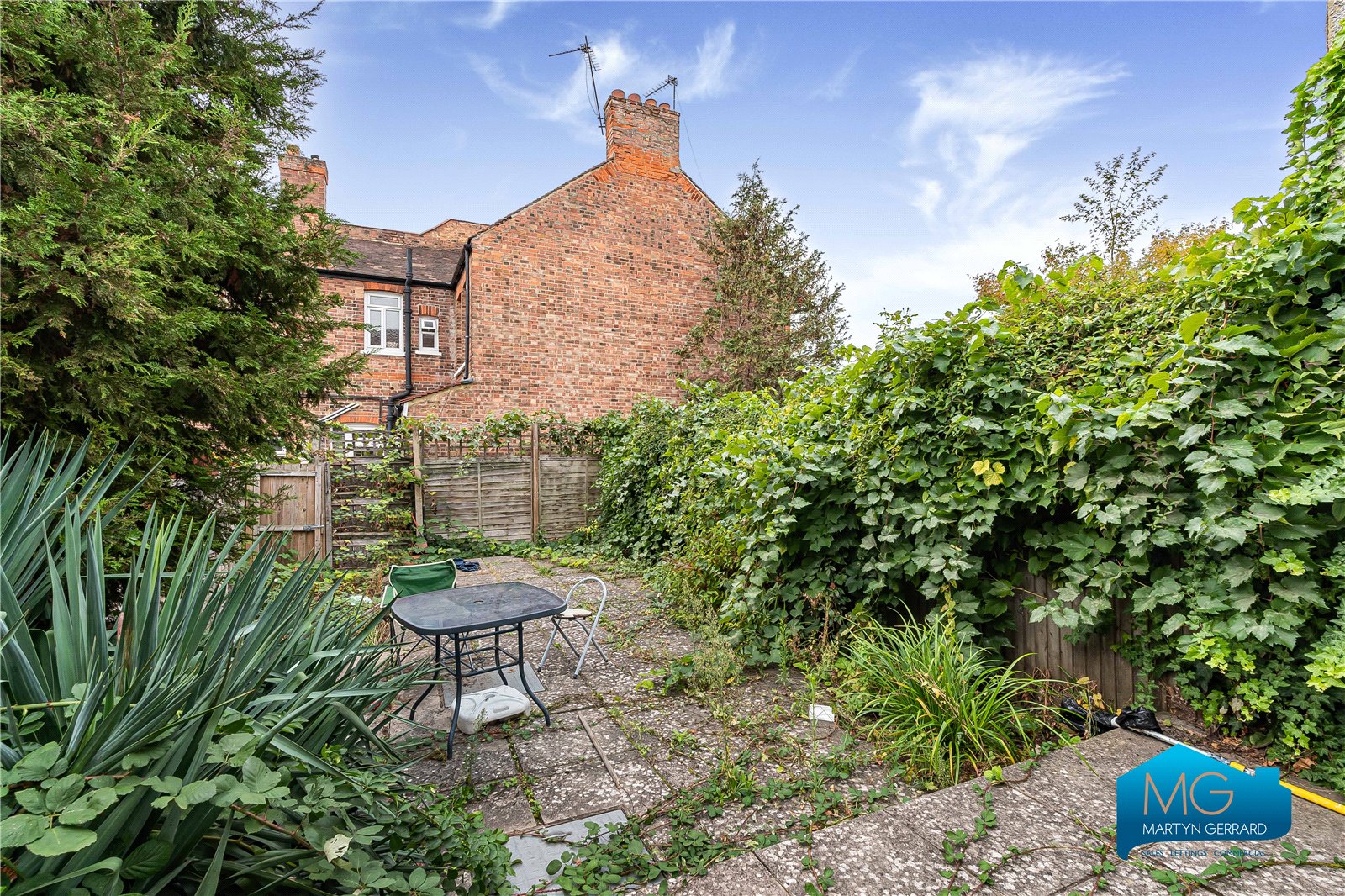 3 bedroom Terraced House to rent - Martyn Gerrard