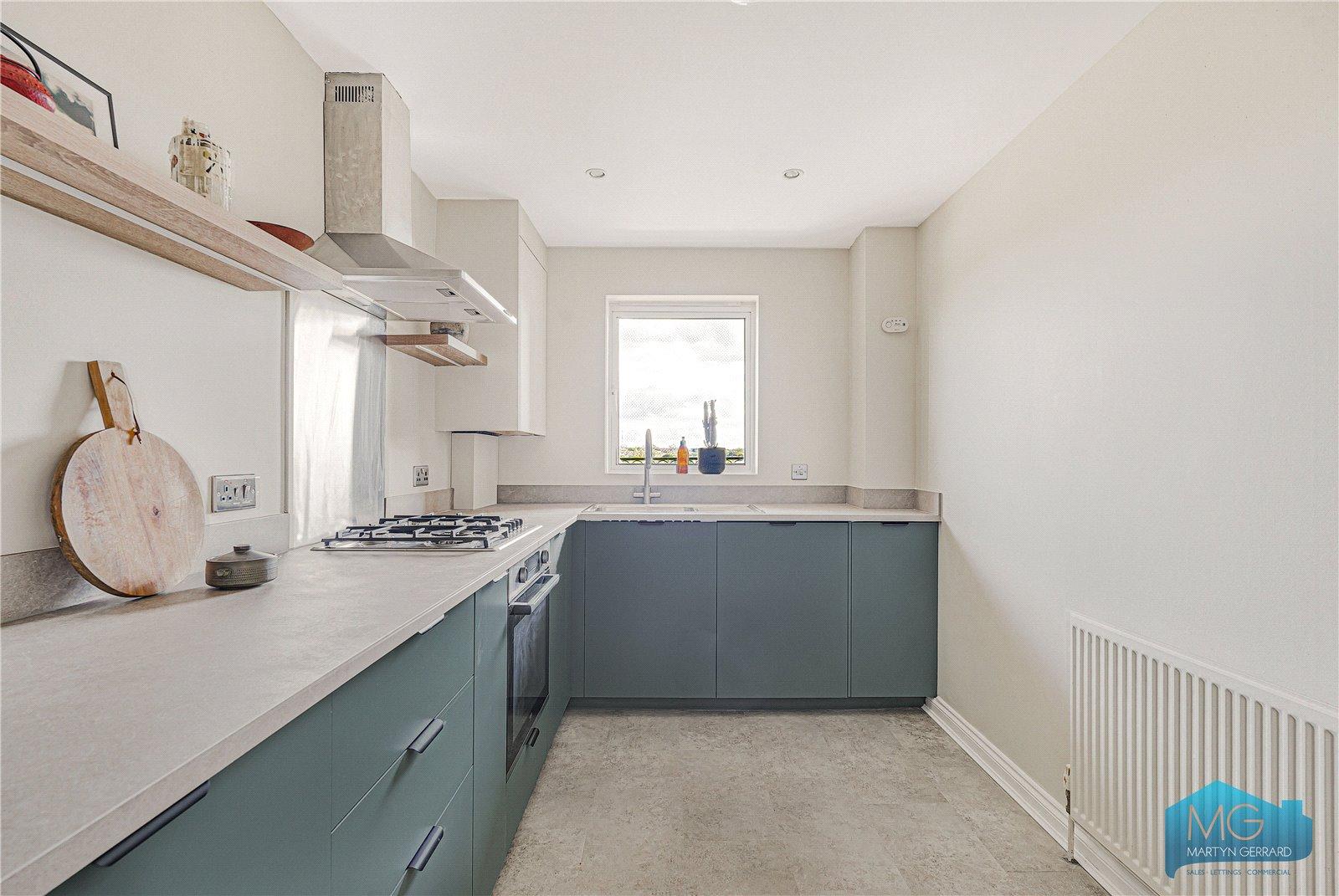 2 bedroom Apartment for sale - Martyn Gerrard