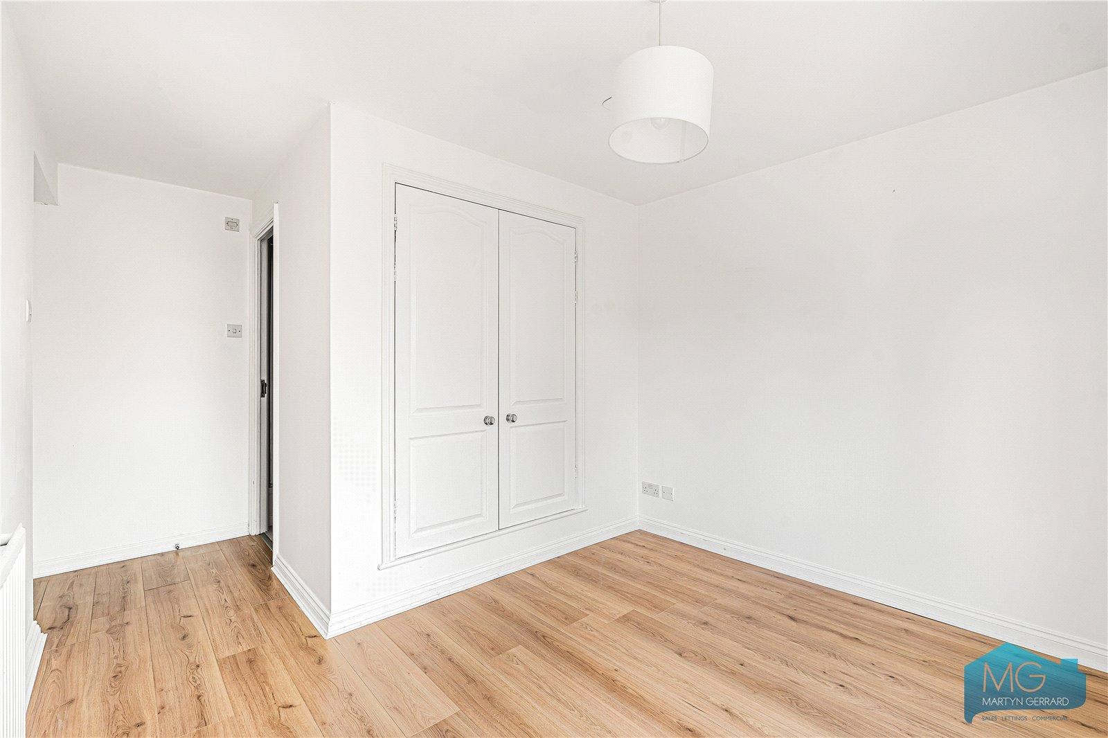 2 bedroom Apartment for sale - Martyn Gerrard
