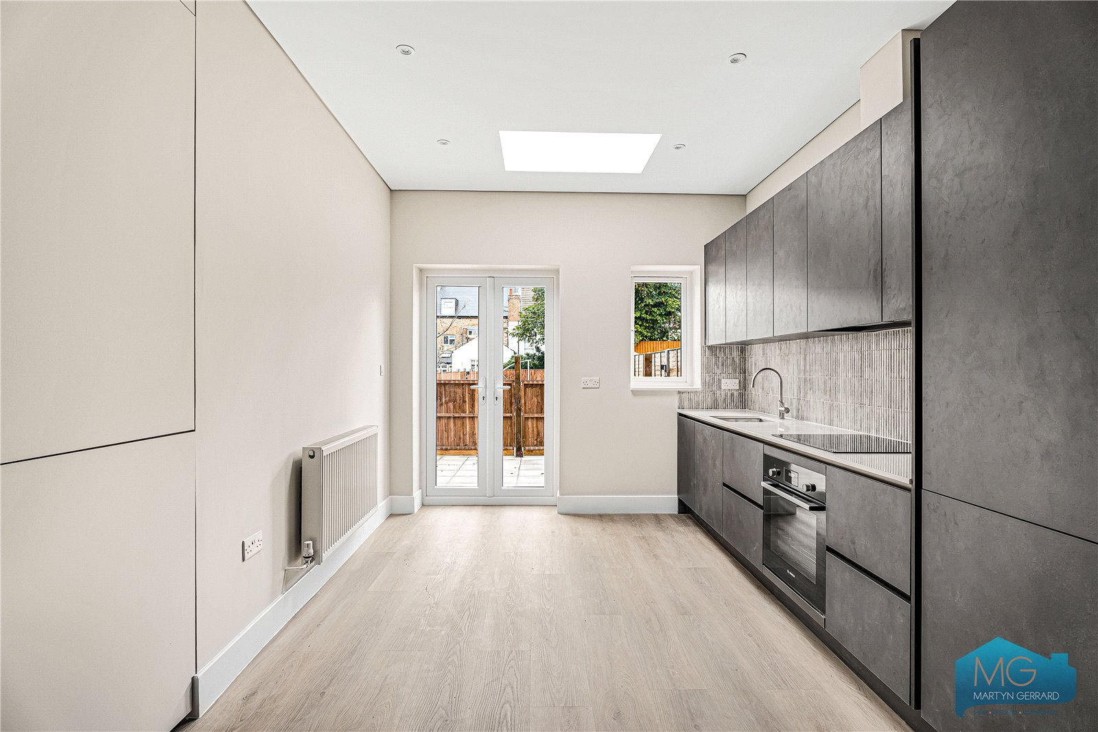 1 bedroom Ground Floor Flat for sale - Martyn Gerrard