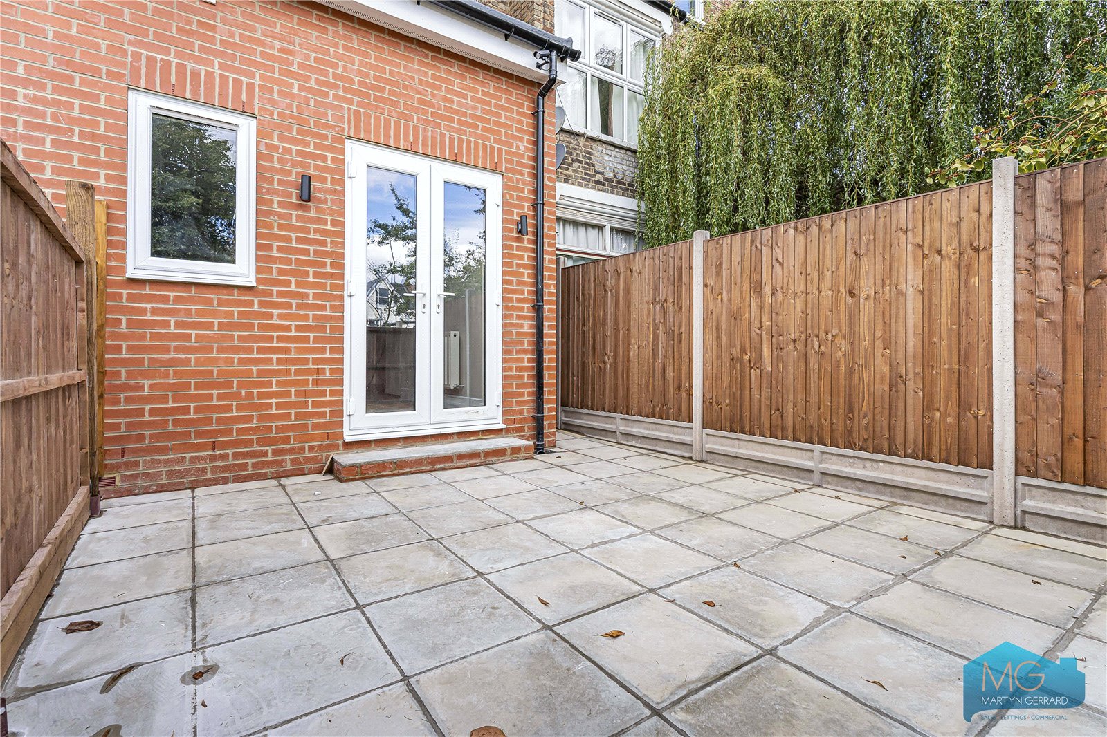 1 bedroom Ground Floor Flat for sale - Martyn Gerrard