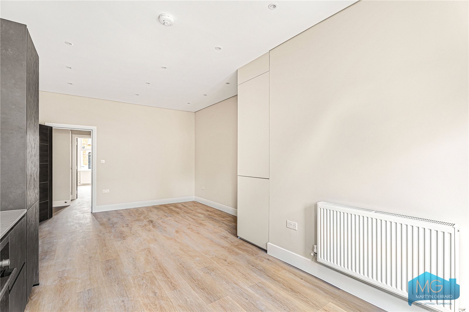 1 bedroom Ground Floor Flat for sale - Martyn Gerrard