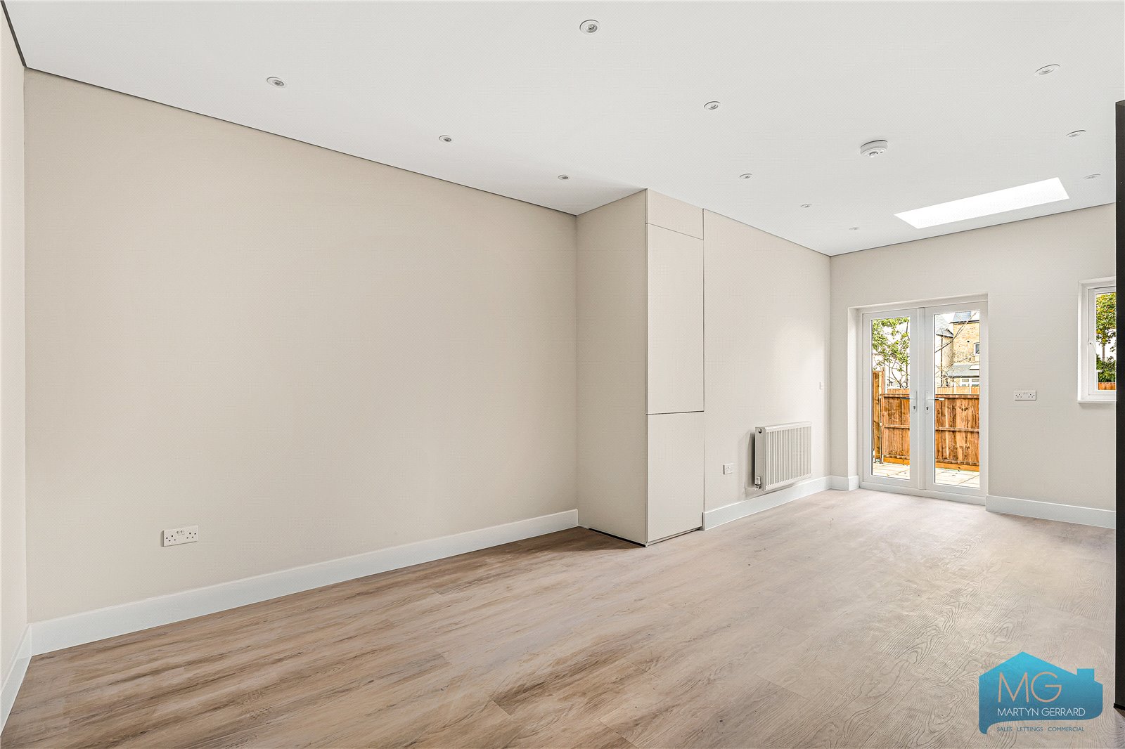 1 bedroom Ground Floor Flat for sale - Martyn Gerrard