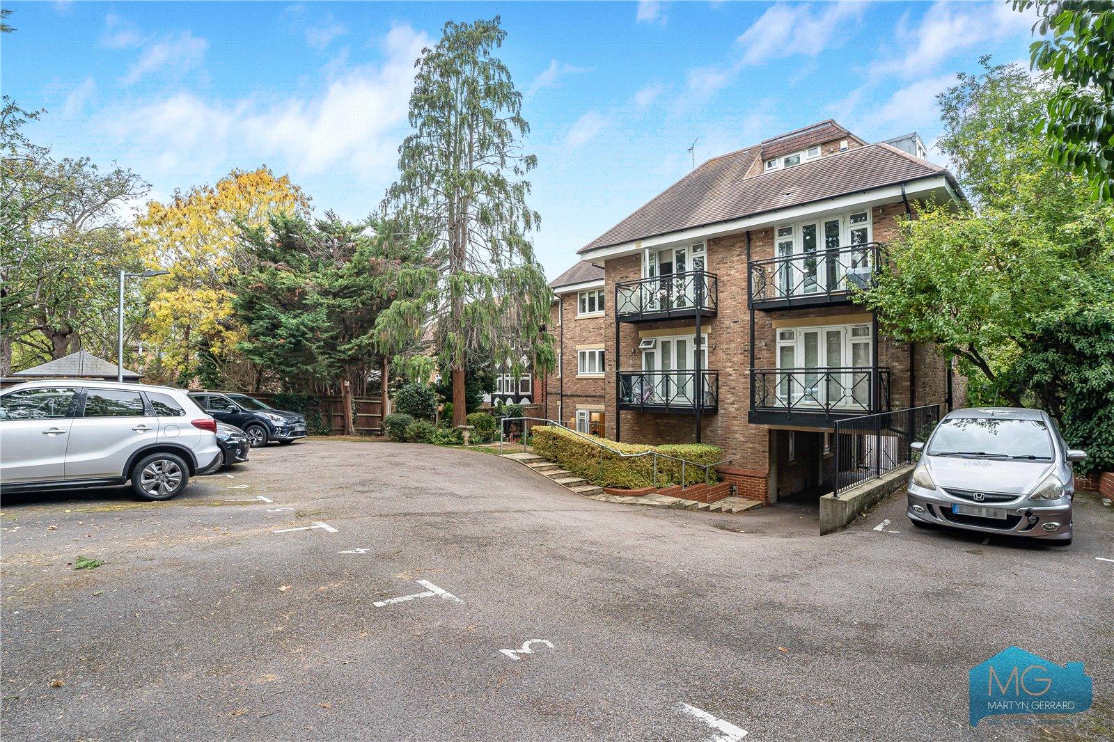 2 bedroom Ground Floor Flat for sale - Martyn Gerrard