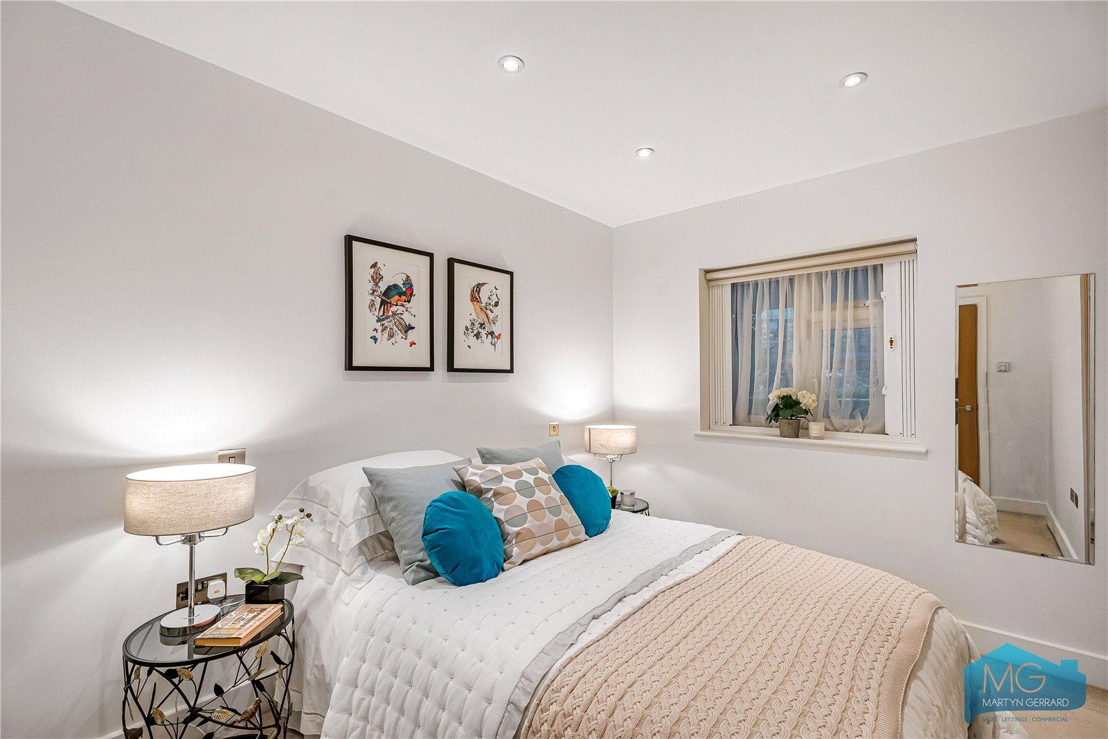 2 bedroom Ground Floor Flat for sale - Martyn Gerrard