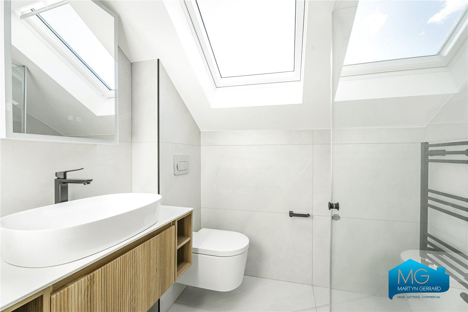 4 bedroom Terraced House to rent - Martyn Gerrard