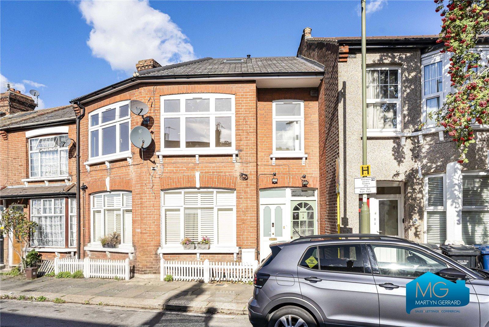 4 bedroom Terraced House to rent - Martyn Gerrard