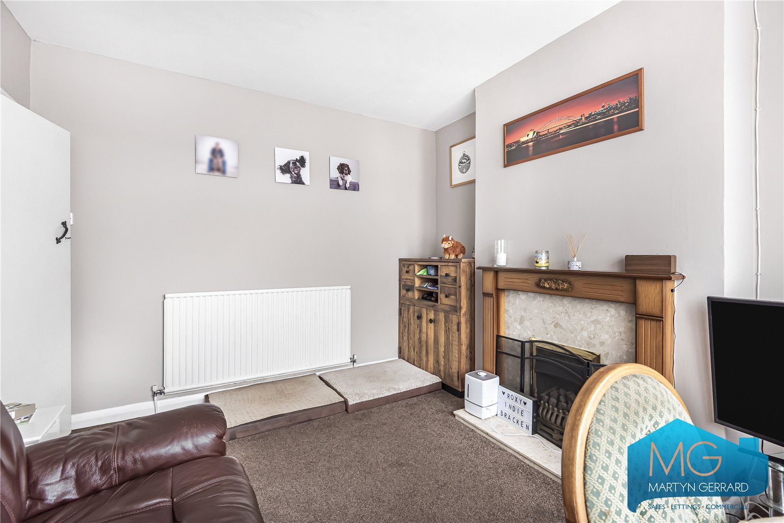 3 bedroom End of Terrace House for sale - Martyn Gerrard