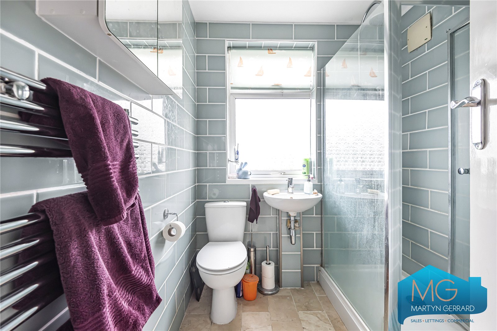 3 bedroom End of Terrace House for sale - Martyn Gerrard