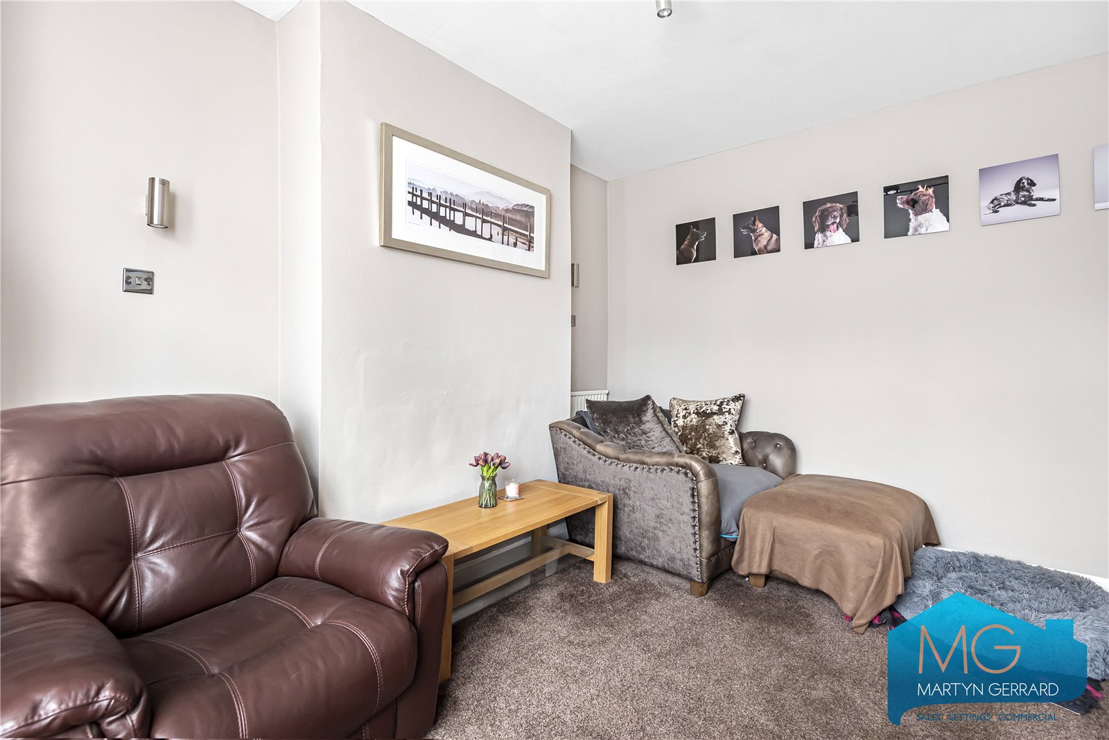 3 bedroom End of Terrace House for sale - Martyn Gerrard
