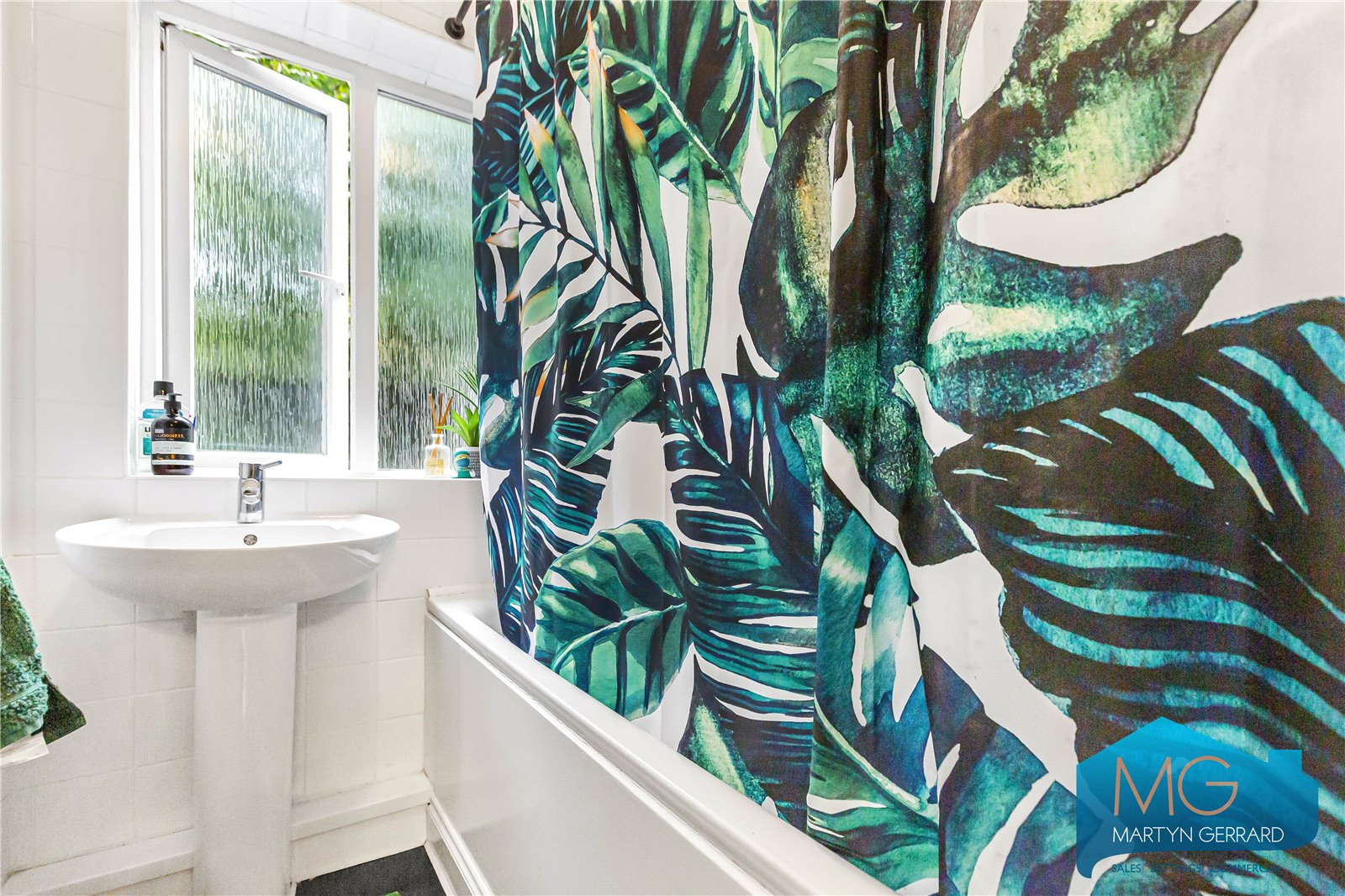 2 bedroom Maisonette for sale - Martyn Gerrard