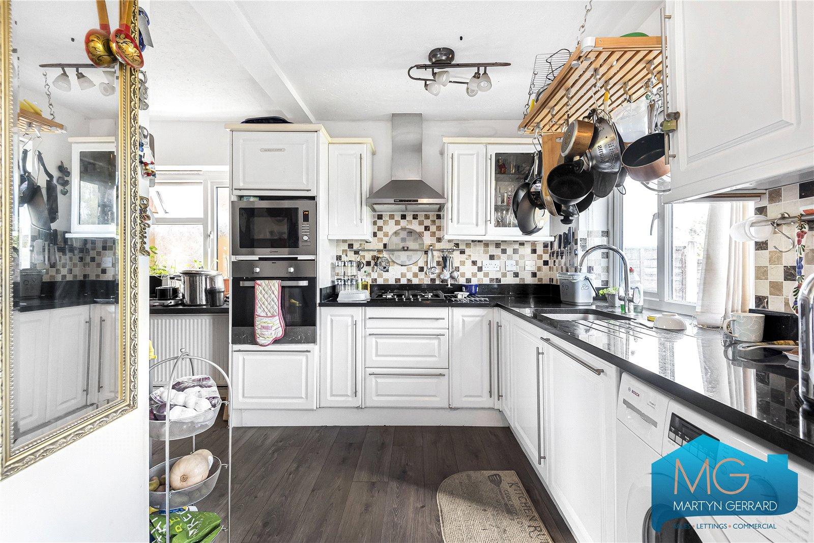 5 bedroom Semi-Detached House for sale - Martyn Gerrard