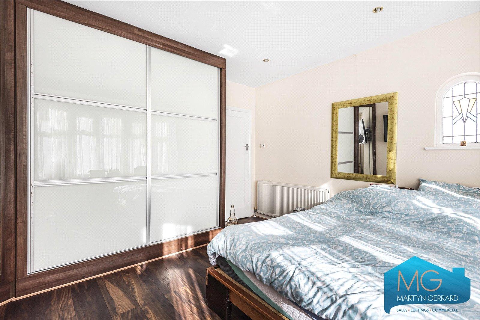 5 bedroom Semi-Detached House for sale - Martyn Gerrard