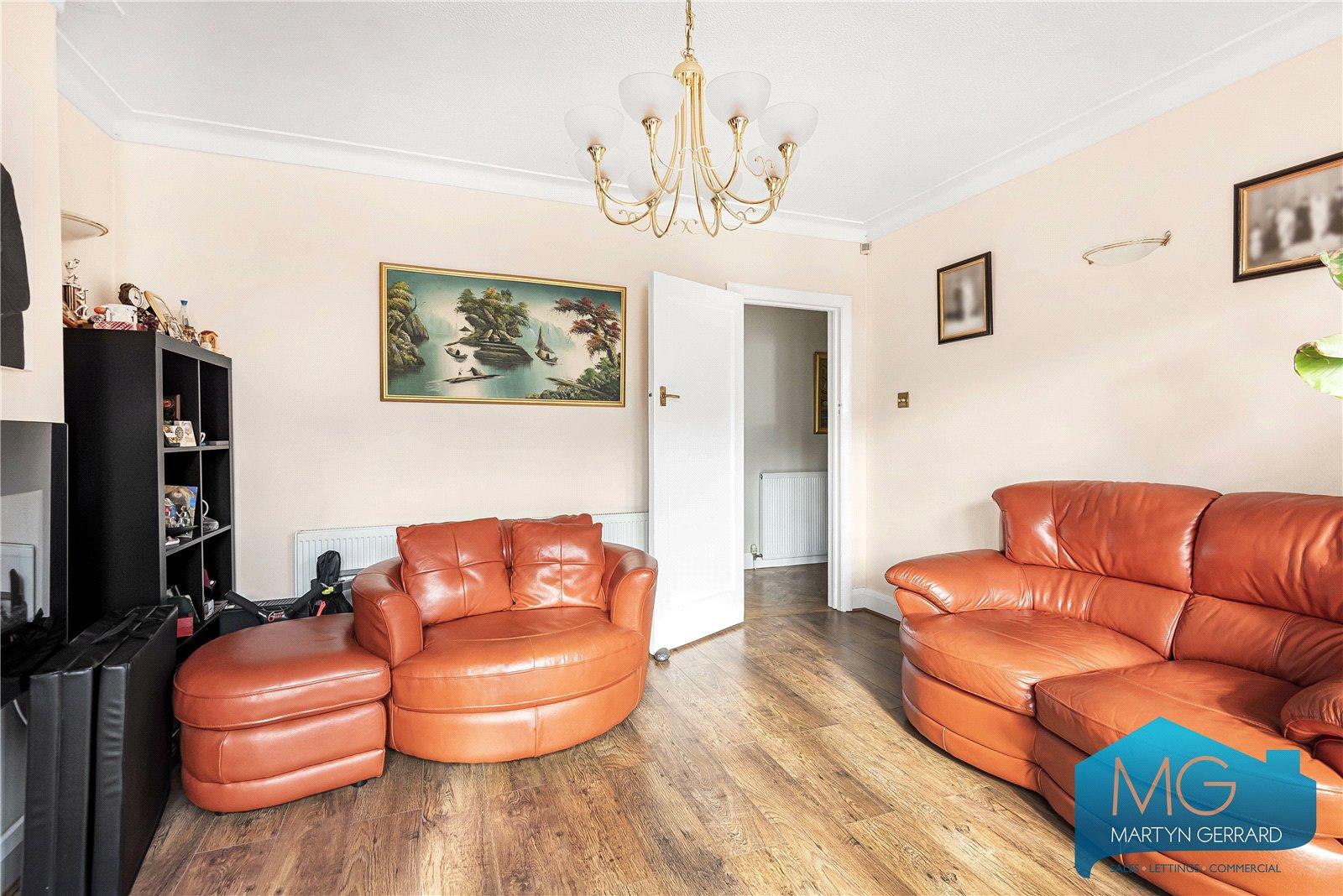 5 bedroom Semi-Detached House for sale - Martyn Gerrard