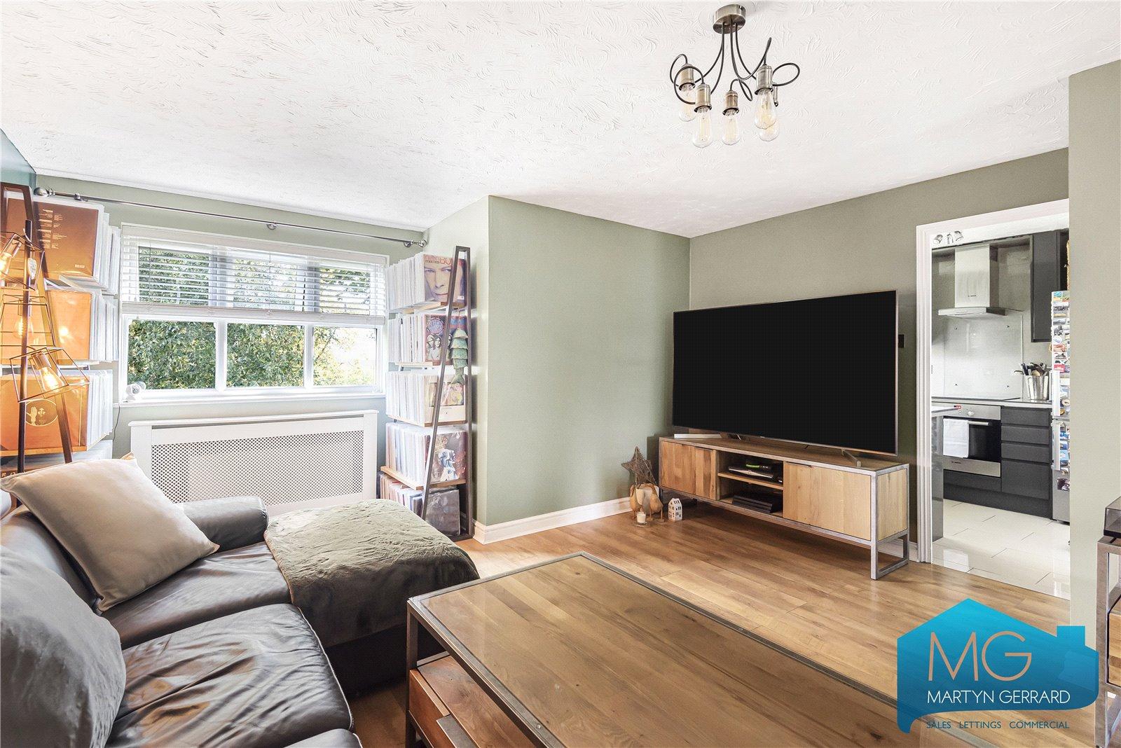 2 bedroom Apartment for sale - Martyn Gerrard