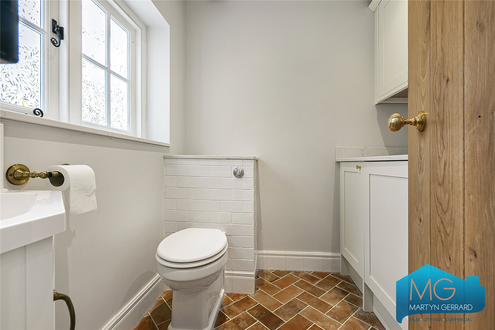 2 bedroom End of Terrace House for sale - Martyn Gerrard