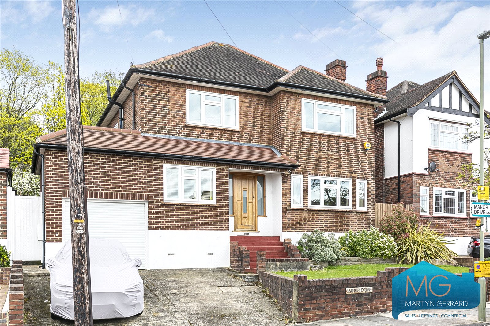 4 bedroom Detached House for sale - Martyn Gerrard