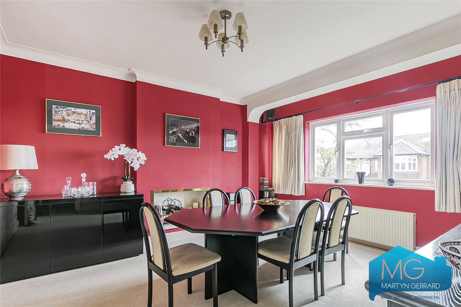 4 bedroom Detached House for sale - Martyn Gerrard