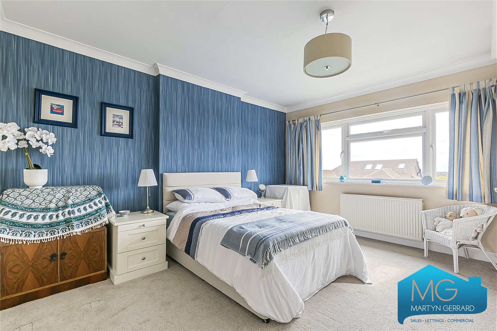 4 bedroom Detached House for sale - Martyn Gerrard