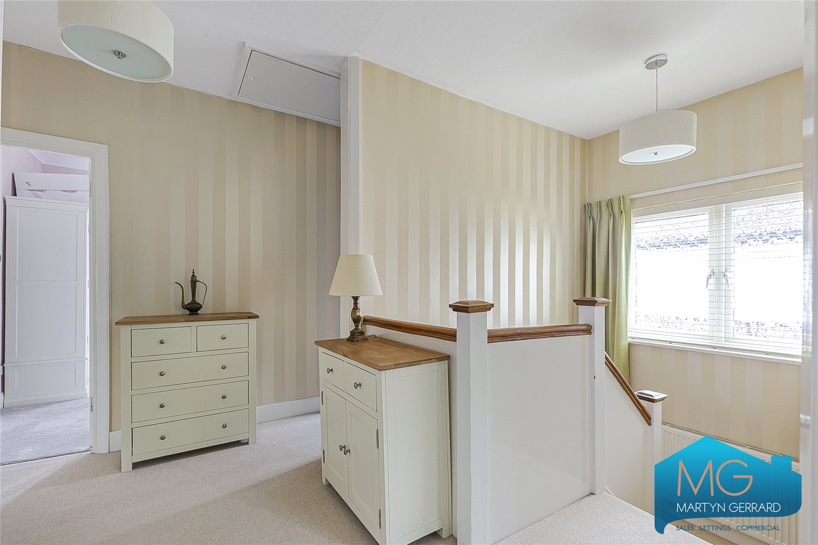4 bedroom Detached House for sale - Martyn Gerrard