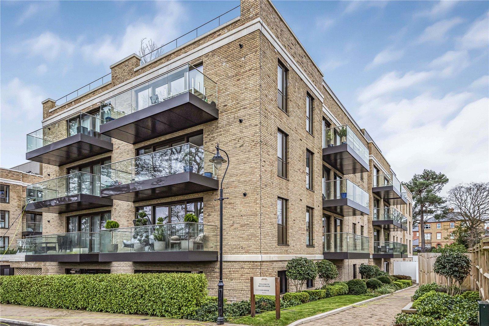 3 bedroom Apartment for sale - Martyn Gerrard
