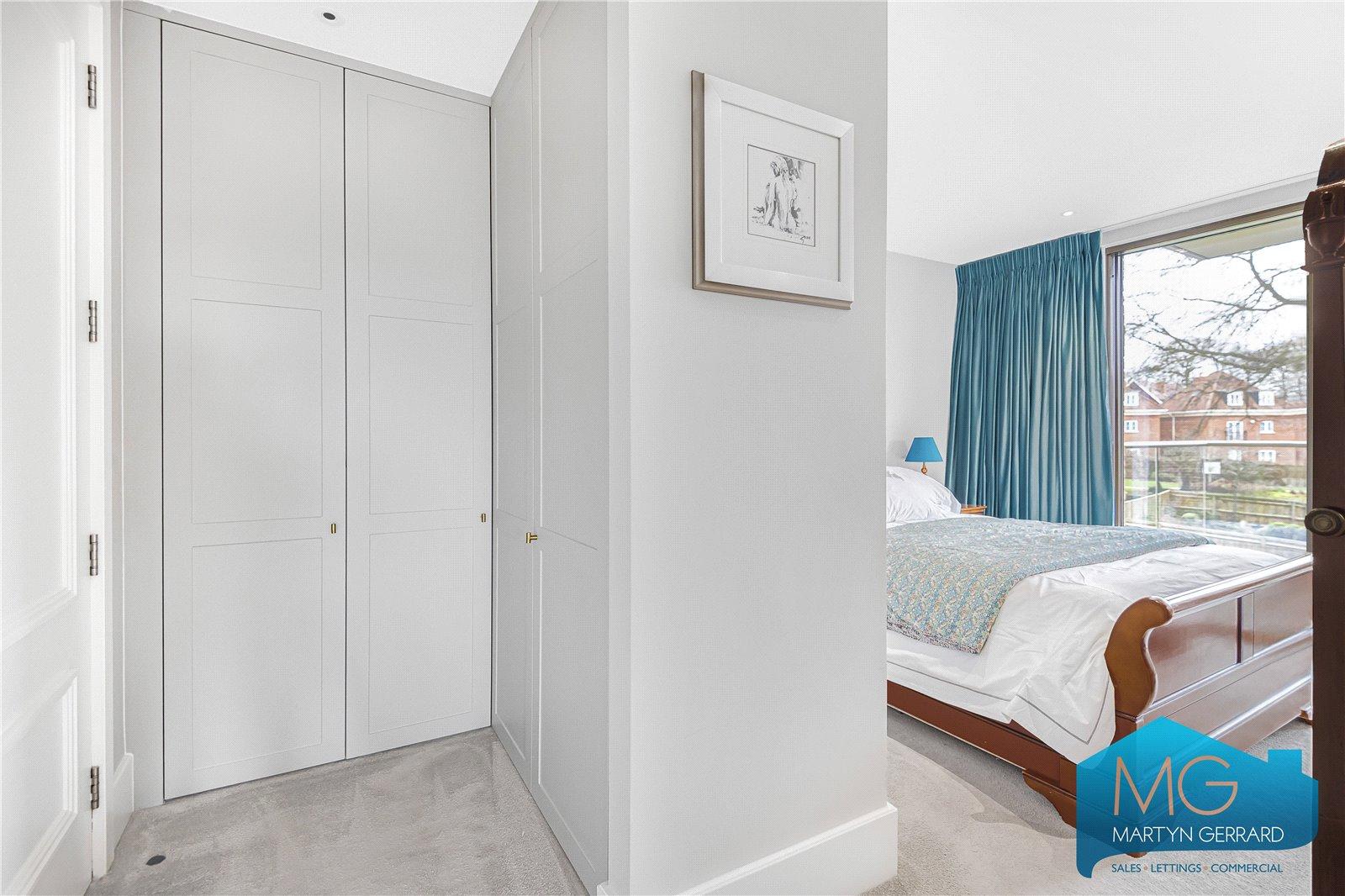 3 bedroom Apartment for sale - Martyn Gerrard