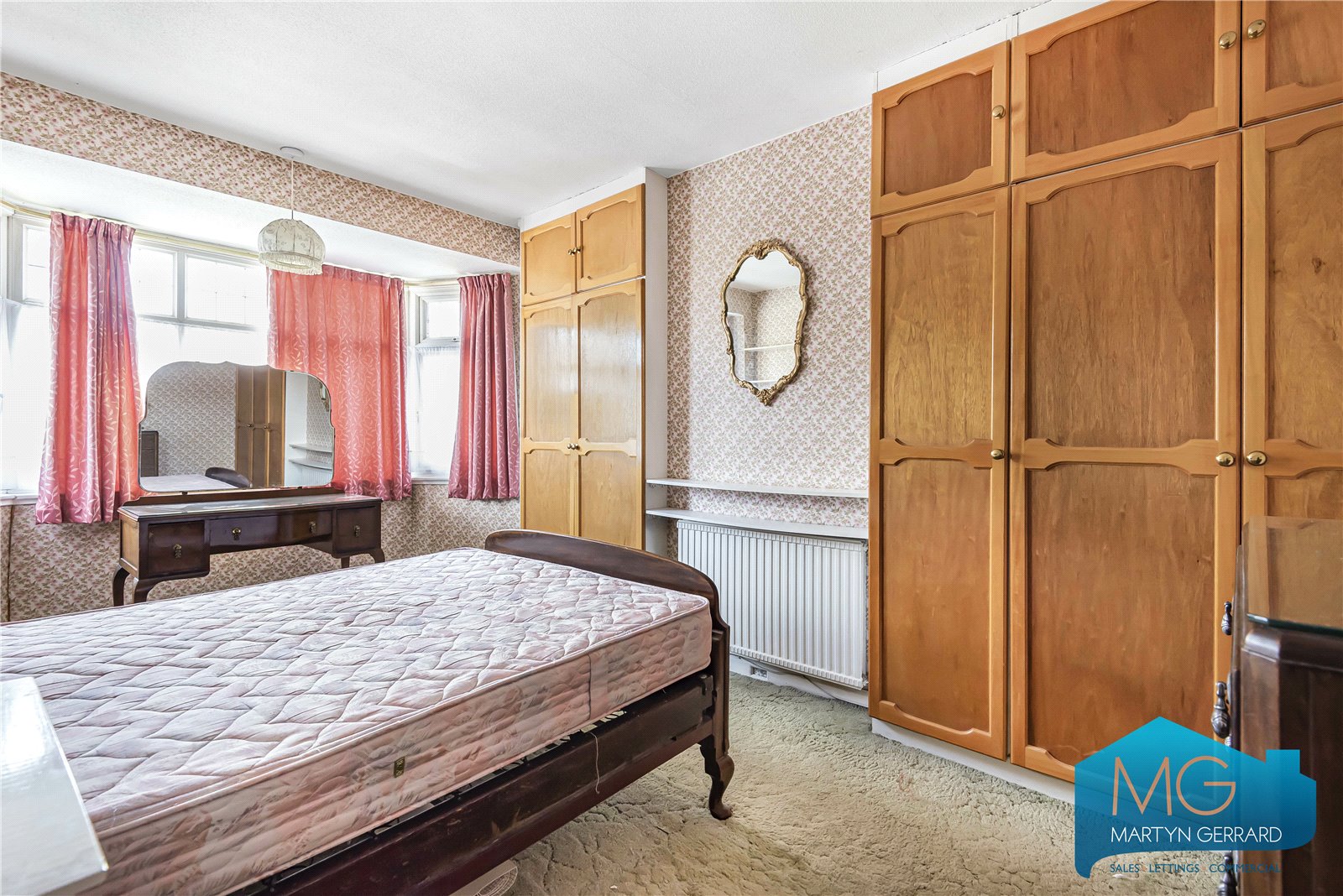 4 bedroom Semi-Detached House for sale - Martyn Gerrard