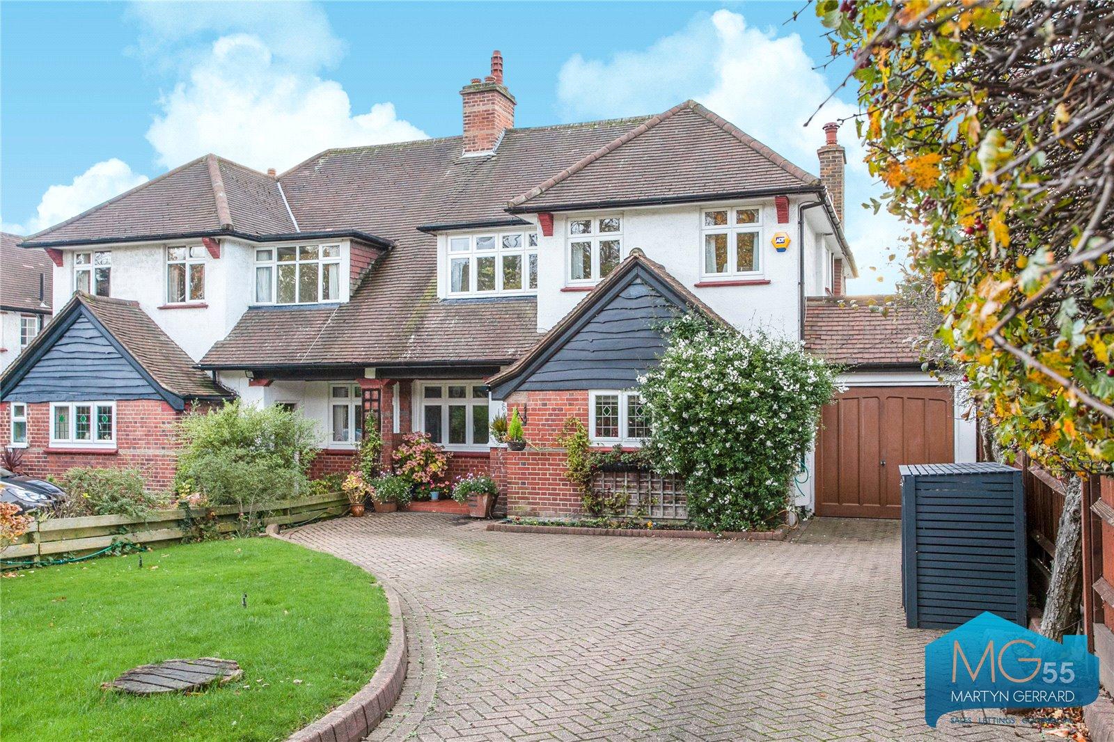 4 bedroom Semi-Detached House to rent - Martyn Gerrard