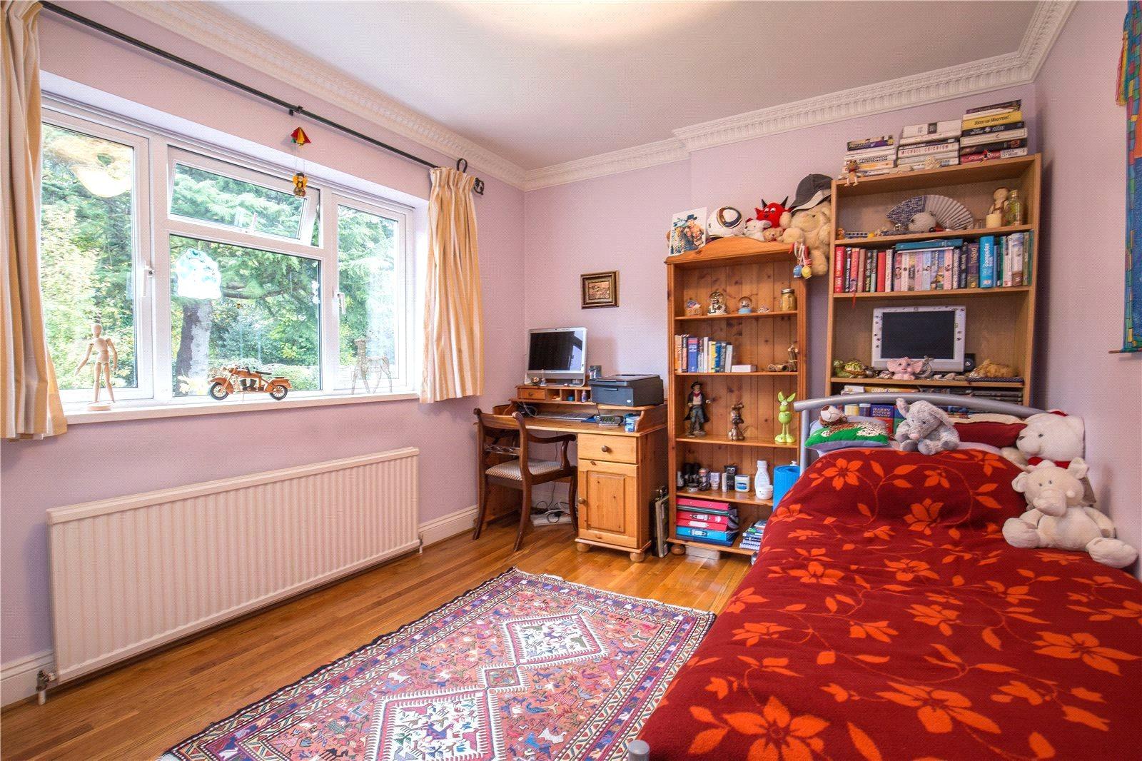 3 bedroom Detached House to rent - Martyn Gerrard