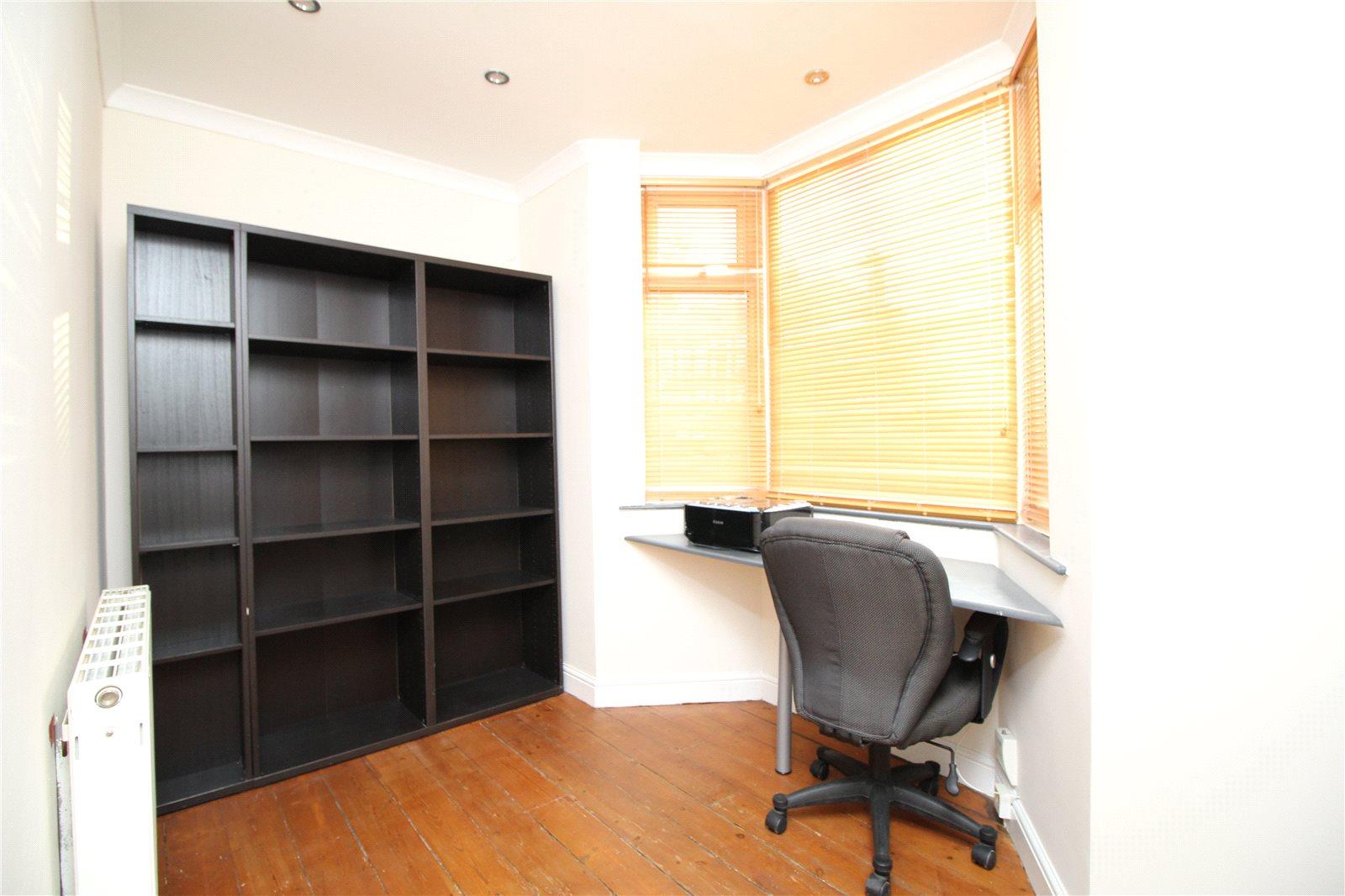 3 bedroom Terraced House to rent - Martyn Gerrard