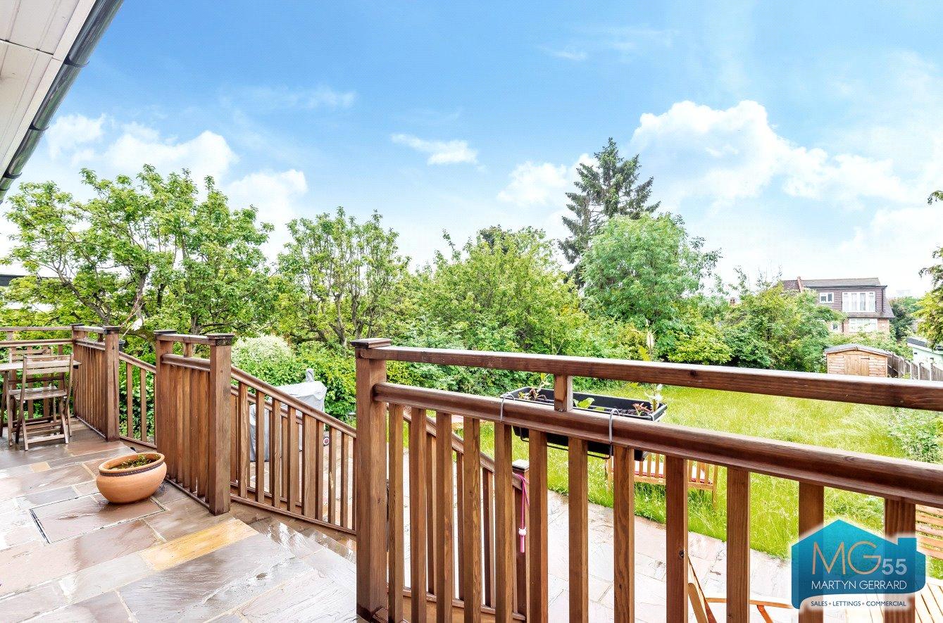 5 bedroom Semi-Detached House to rent - Martyn Gerrard