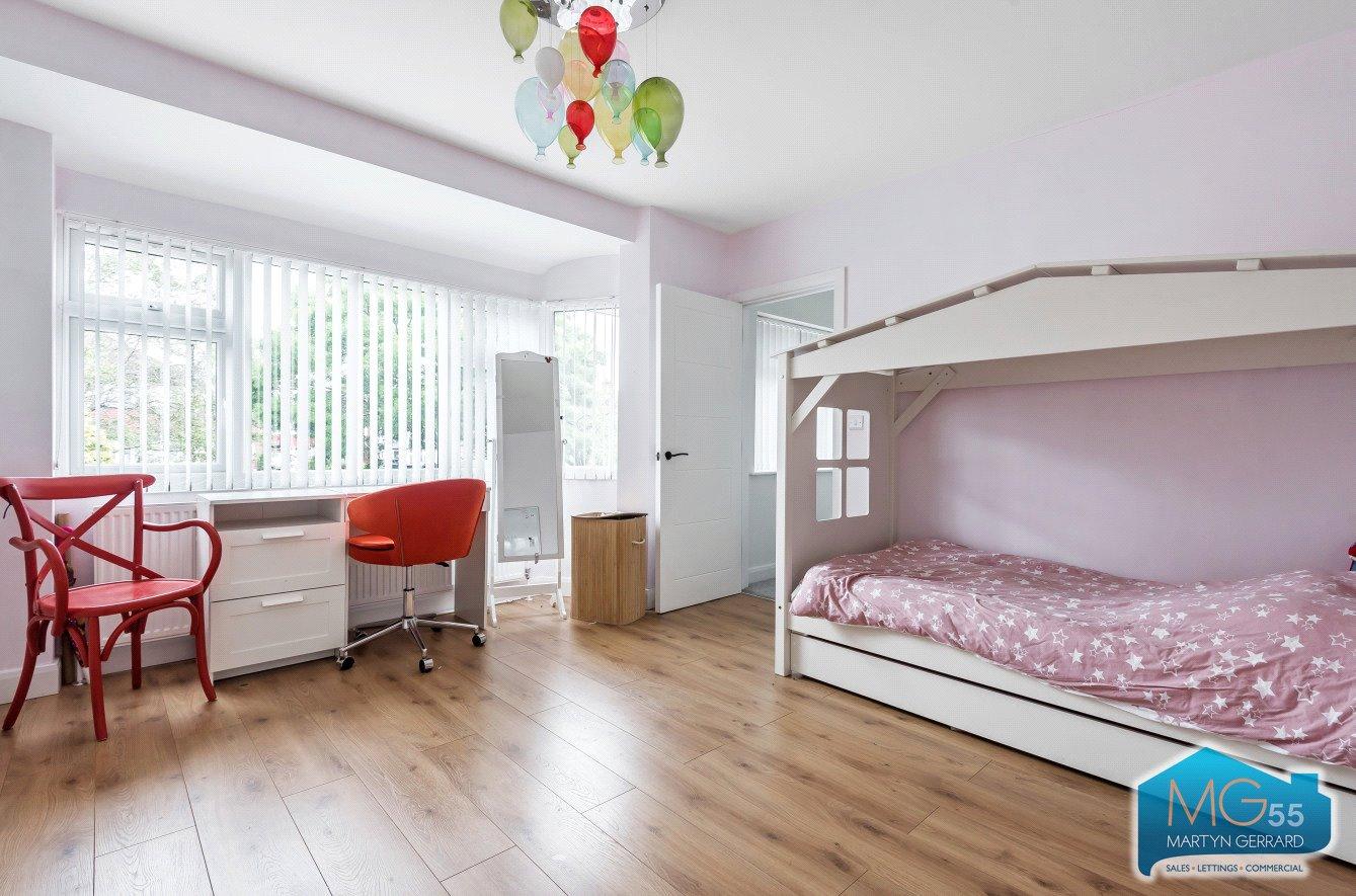 5 bedroom Semi-Detached House to rent - Martyn Gerrard