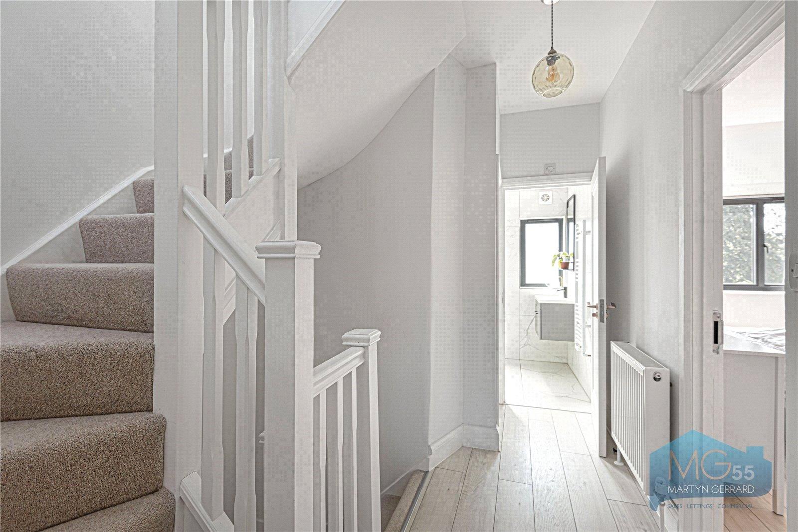 4 bedroom Semi-Detached House to rent - Martyn Gerrard