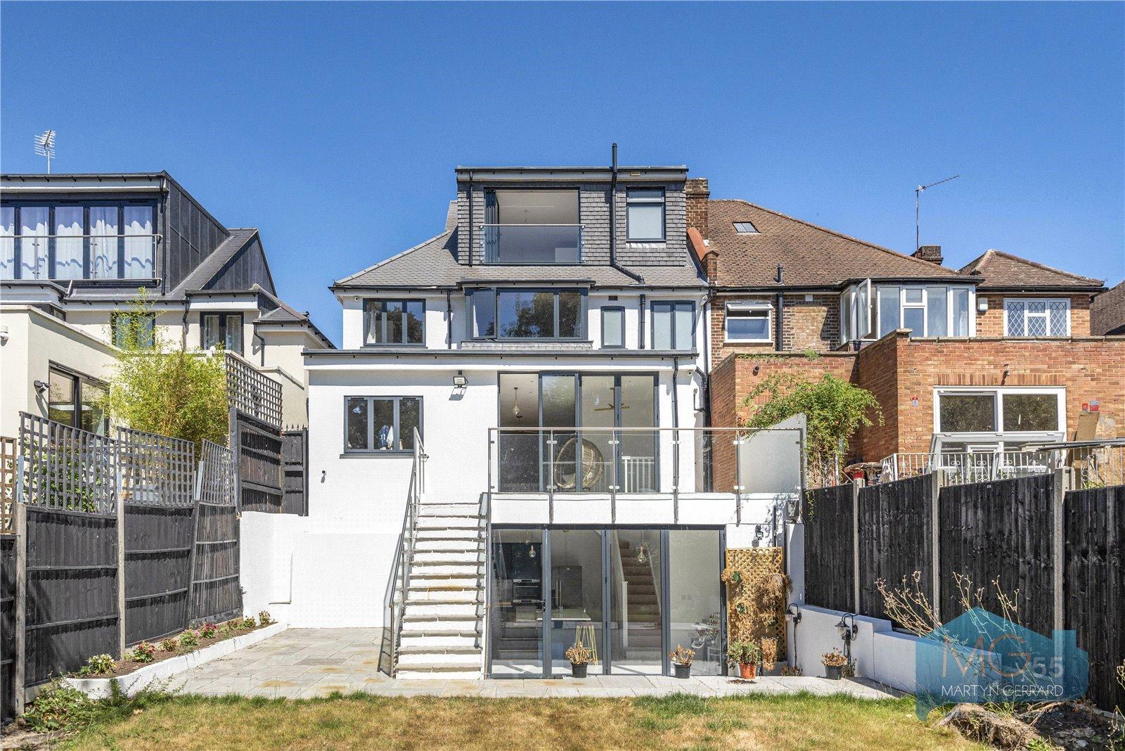 4 bedroom Semi-Detached House to rent - Martyn Gerrard