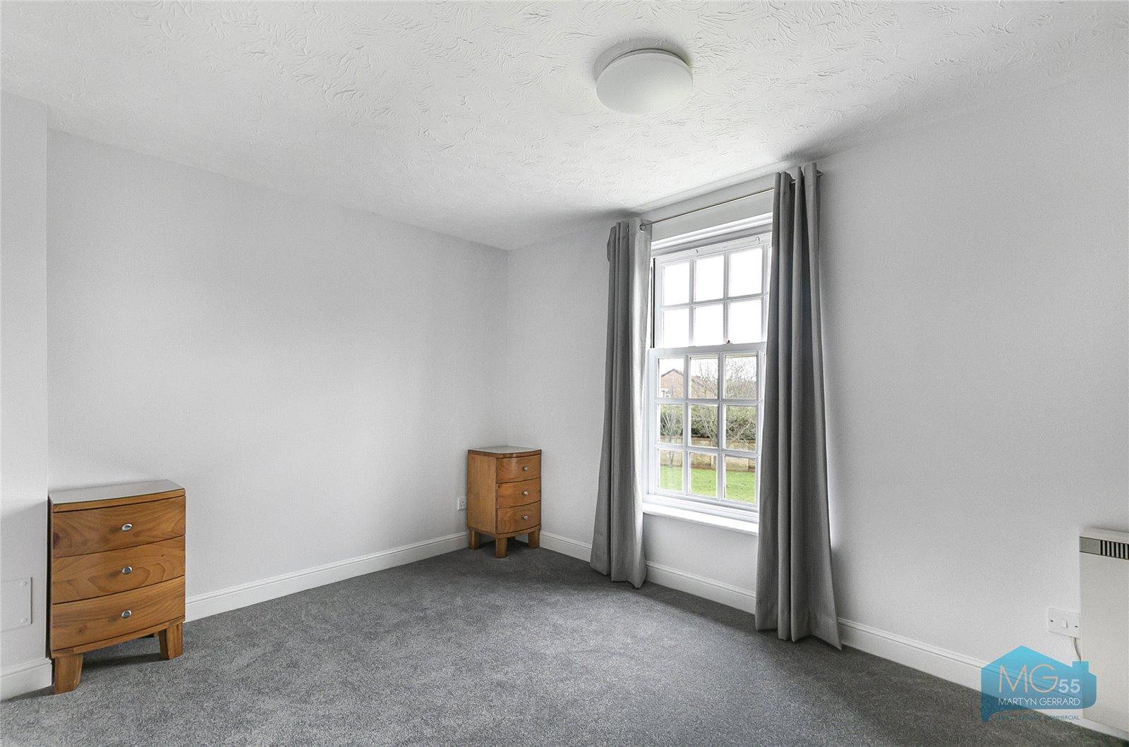 1 bedroom Apartment to rent + ' - Martyn Gerrard