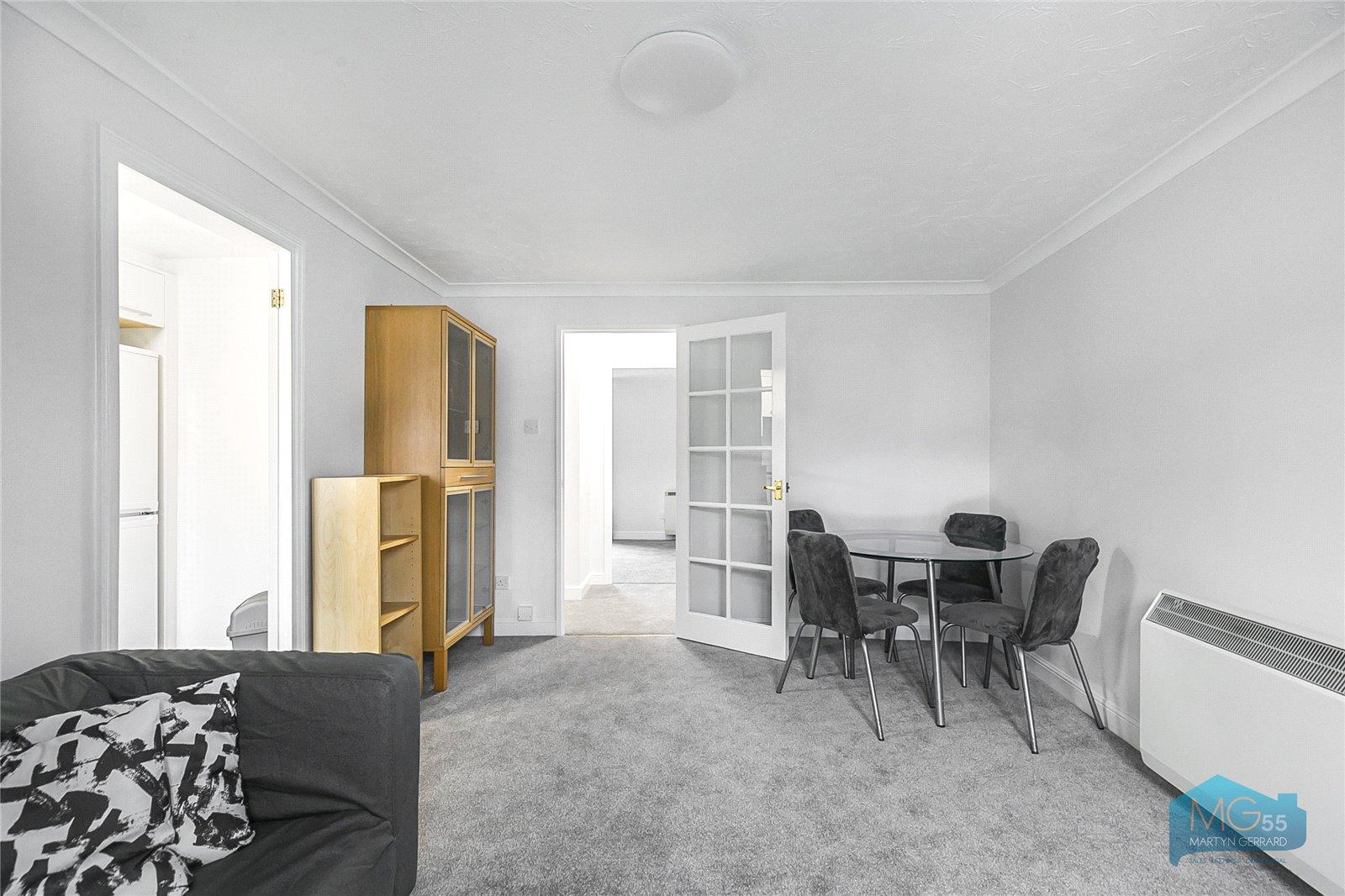 1 bedroom Apartment to rent - Martyn Gerrard