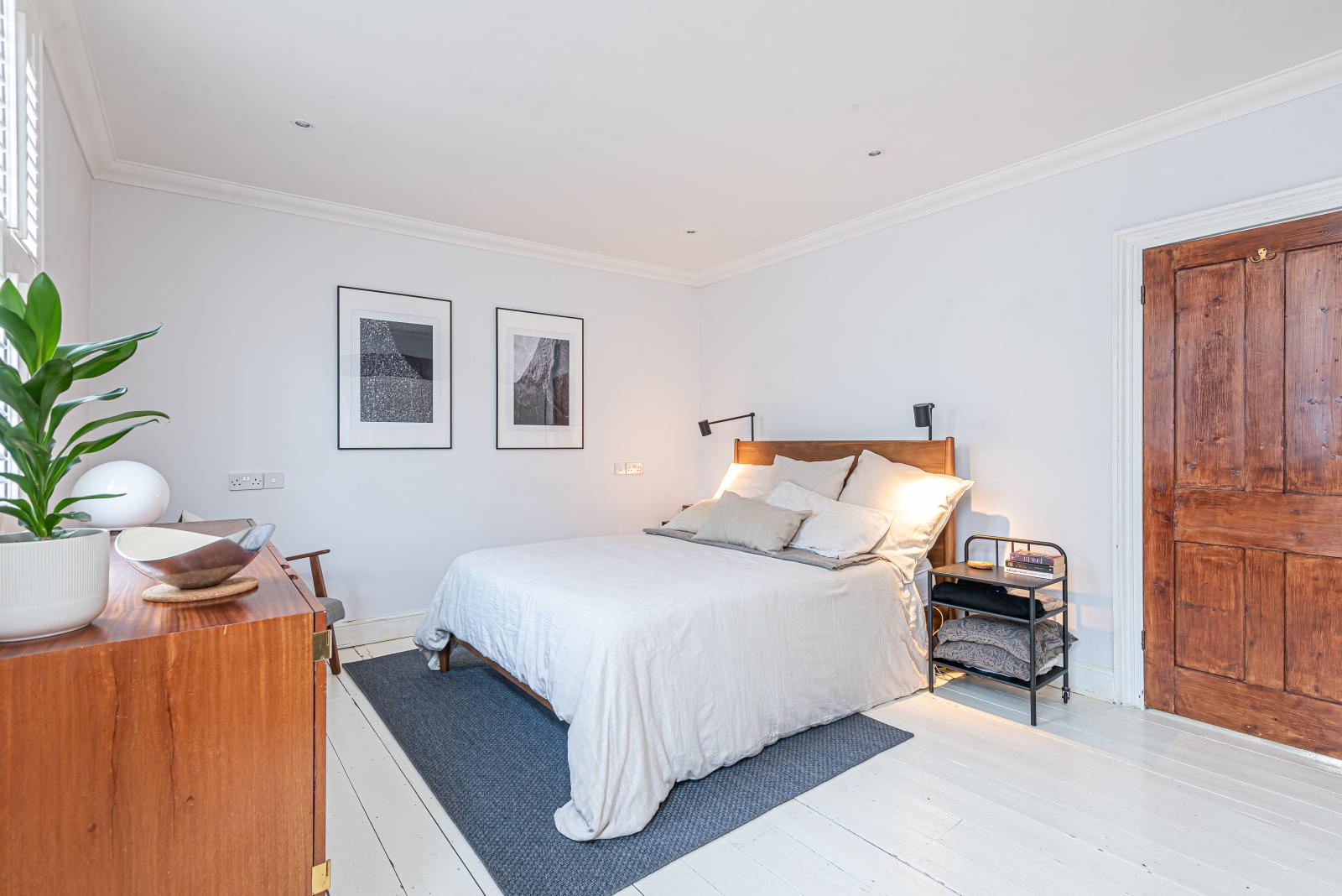 2 bedroom Terraced House to rent - Martyn Gerrard
