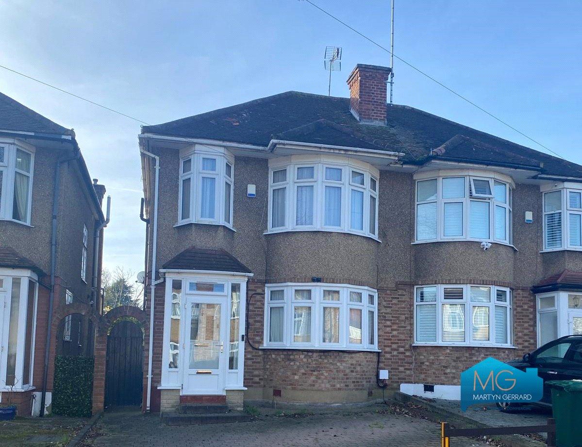 3 bedroom Semi-Detached House for sale - Martyn Gerrard
