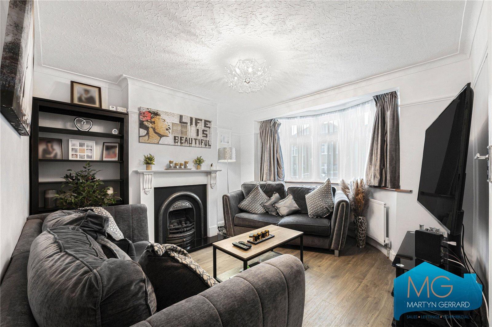 3 bedroom Semi-Detached House for sale - Martyn Gerrard
