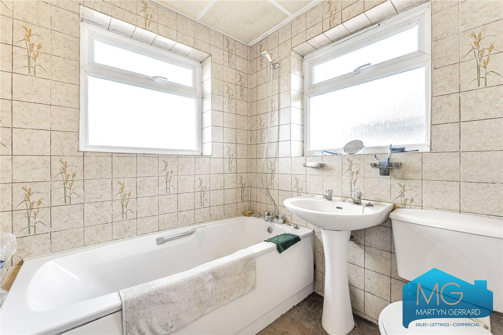 3 bedroom Semi-Detached House for sale - Martyn Gerrard