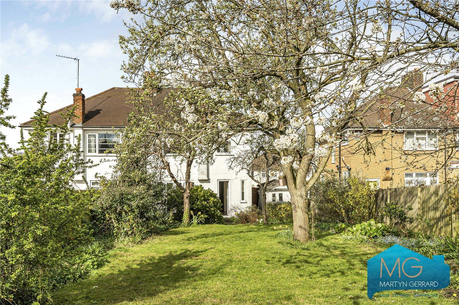 3 bedroom Semi-Detached House for sale - Martyn Gerrard